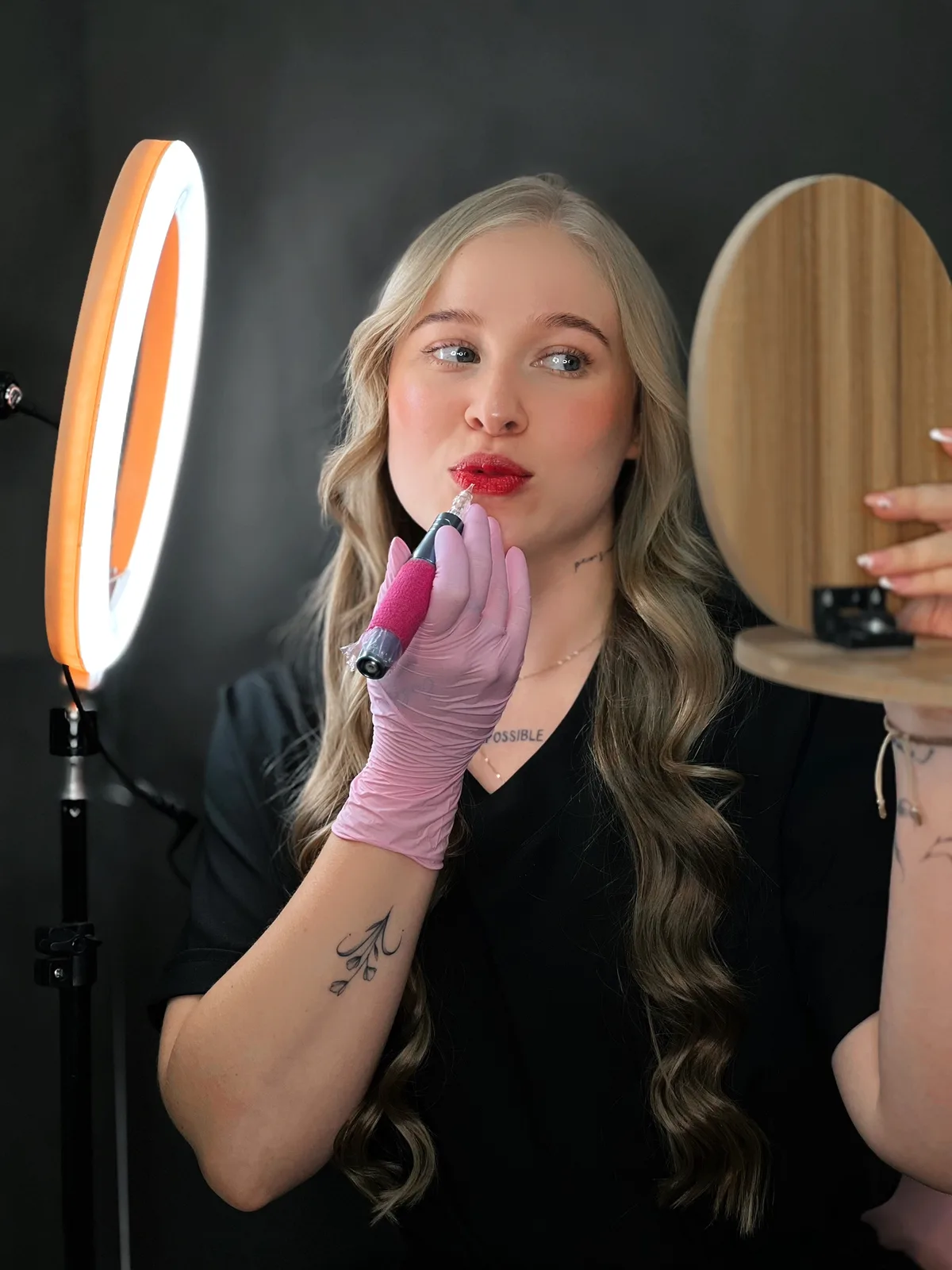 Procedimiento de labios realizado por Kathe Rivera